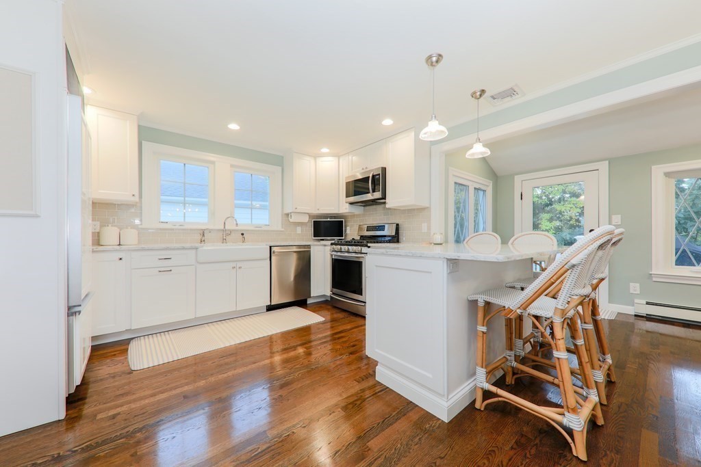 12 Rustlewood Road Milton, MA 02186 - Photo 7 of 21 Gallery Image 7