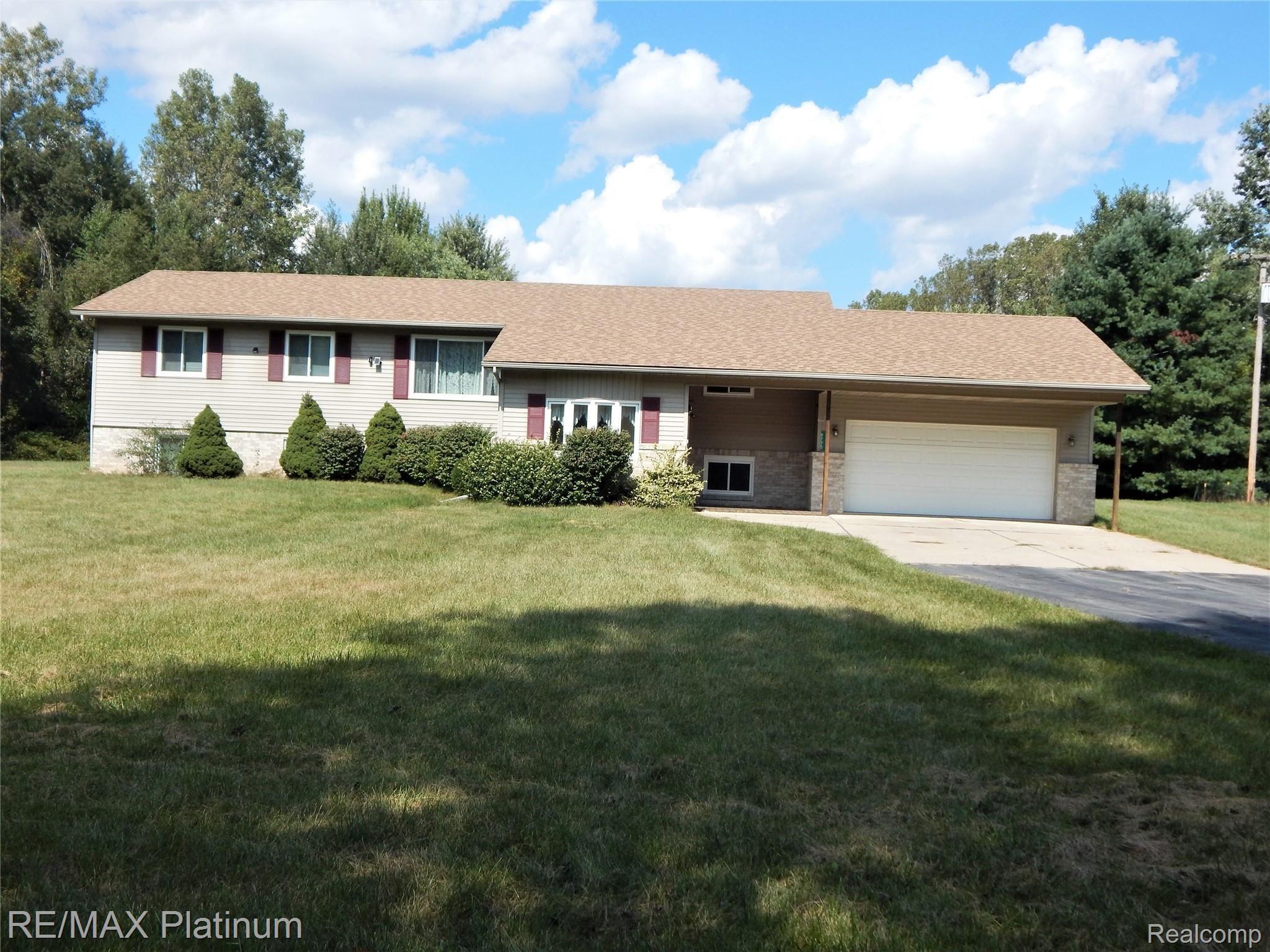 9775 Judd Road Willis, MI 48191 - Photo 5 of 60 DSCN0494.JPG