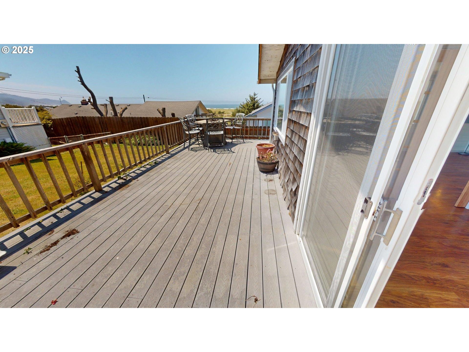 94036 Doyle Point Road Gold Beach, OR 97444 - Photo 25 of 42 Deck