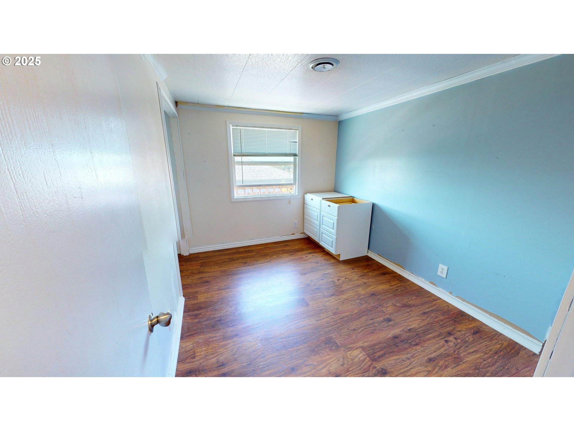 94036 Doyle Point Road Gold Beach, OR 97444 - Photo 27 of 42 Bedroom