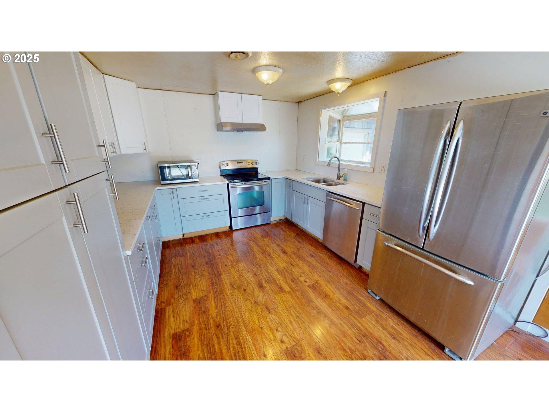 94036 Doyle Point Road Gold Beach, OR 97444 - Photo 5 of 42 Kitchen