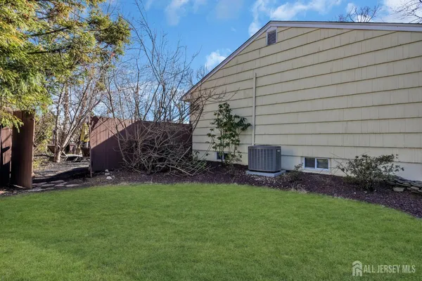 $4,800 | 1430 Kearney Drive, North Brunswick, NJ 08902