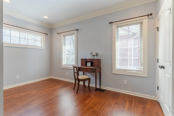 $389,900 | 2224 East Mulberry Street, Evansville, IN 47714