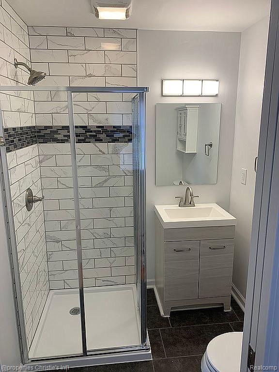 1849 Cambridge Road Berkley, MI 48072 - Photo 14 of 23