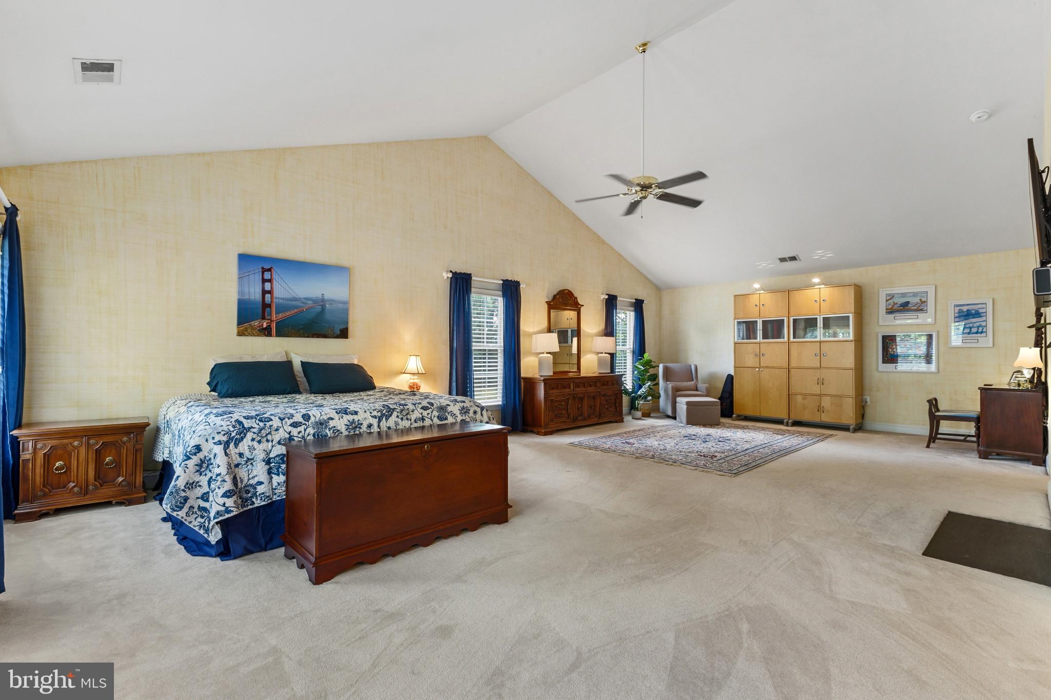 15006 Ransom Oaks Court Gainesville, VA 20155 - Photo 23 of 57 Spacious retreat with serene ambiance.