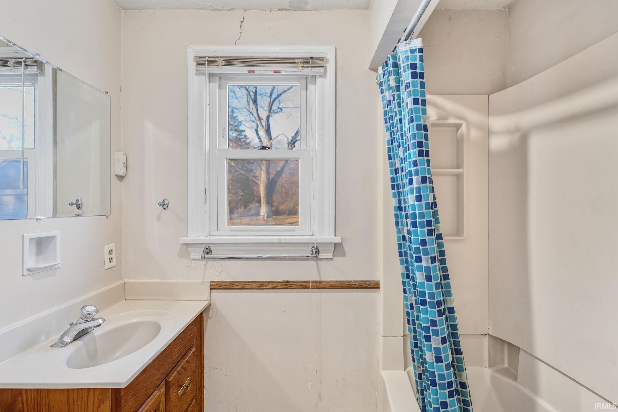 4802 Ridgelane Drive Fort Wayne, IN 46804 - Photo 17 of 32 Gallery Image 17