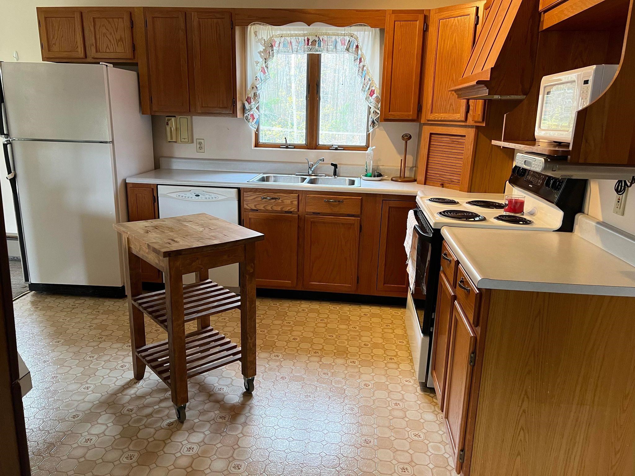 3388 Rhodes Road Rhodes, MI 48652 - Photo 15 of 26