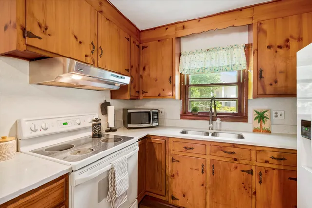 $355,000 | 1900 Morgan Avenue, North Charleston, SC 29406