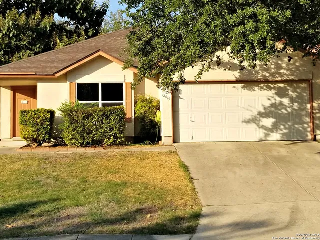 $1,575 | 12019 Vintage Point, San Antonio, TX 78253