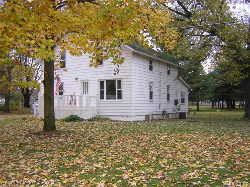 14299 Tuttle Hill Road Milan, MI 48160 - Photo 2 of 21 FRONT VIEW