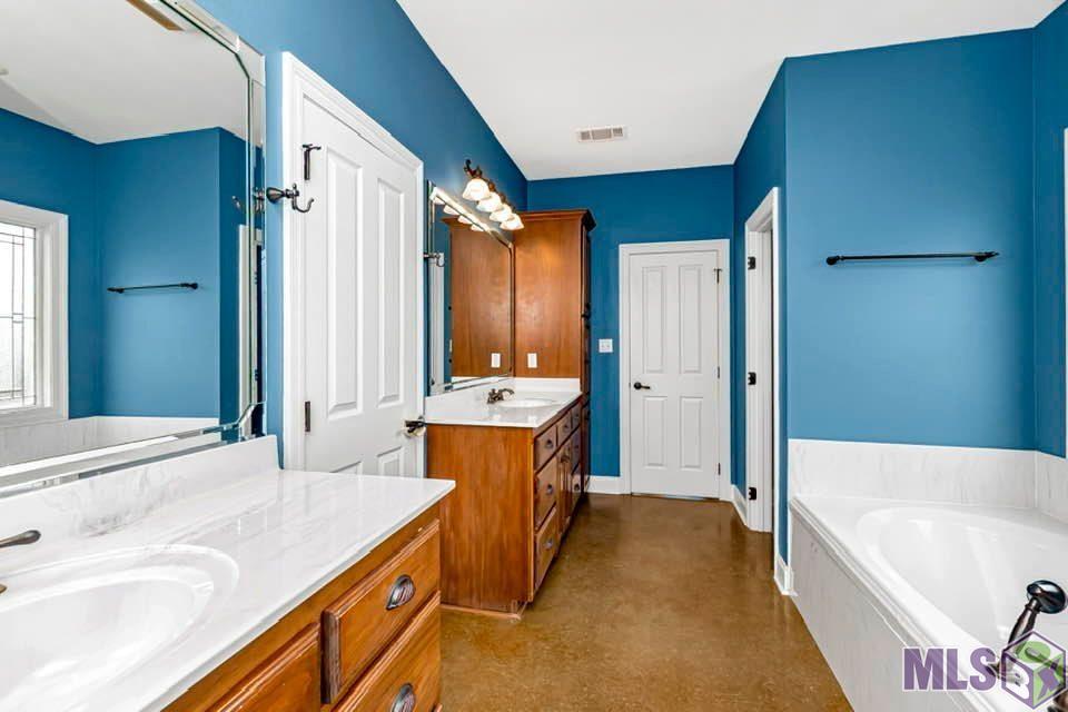 2210 South Willow Ridge Avenue Port Allen, LA 70767 - Photo 13 of 26