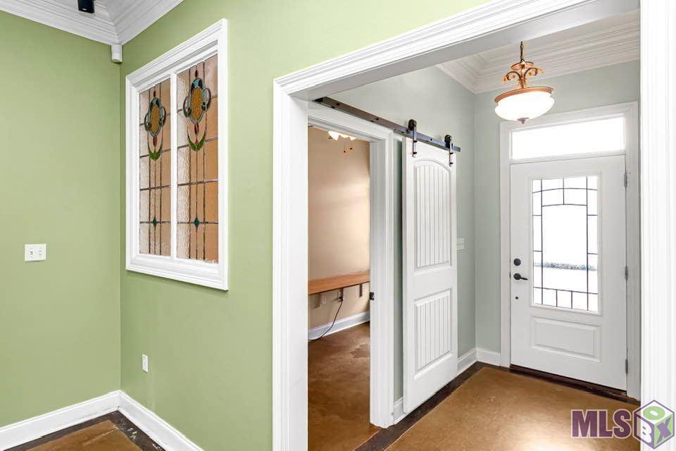 2210 South Willow Ridge Avenue Port Allen, LA 70767 - Photo 2 of 26