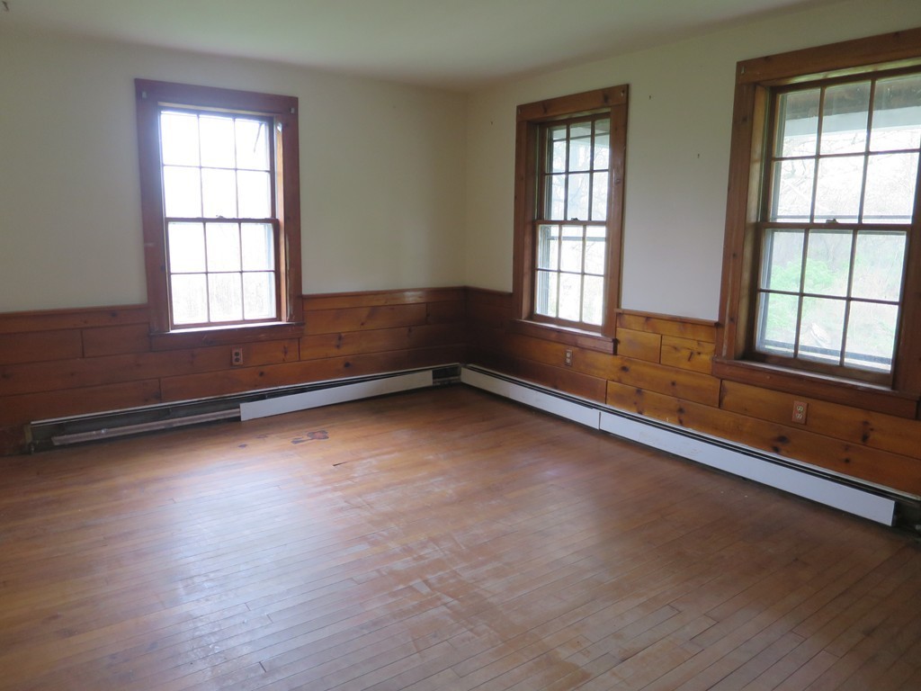 111 Fenton Road Monson, MA 01057 - Photo 7 of 28