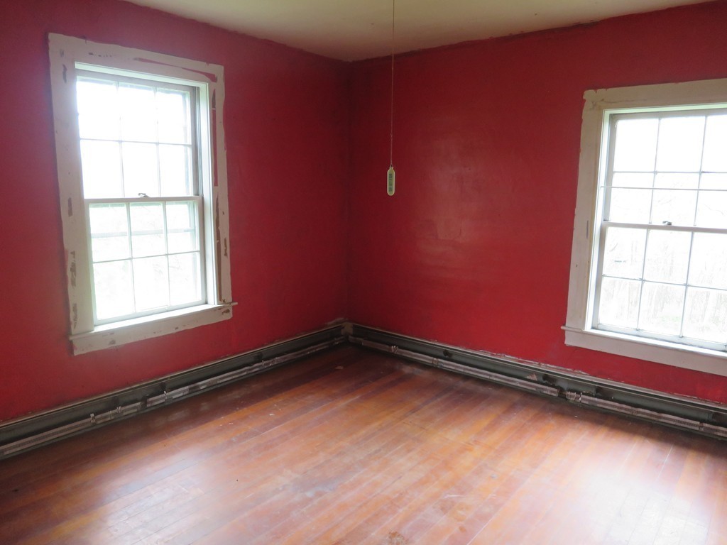 111 Fenton Road Monson, MA 01057 - Photo 10 of 28