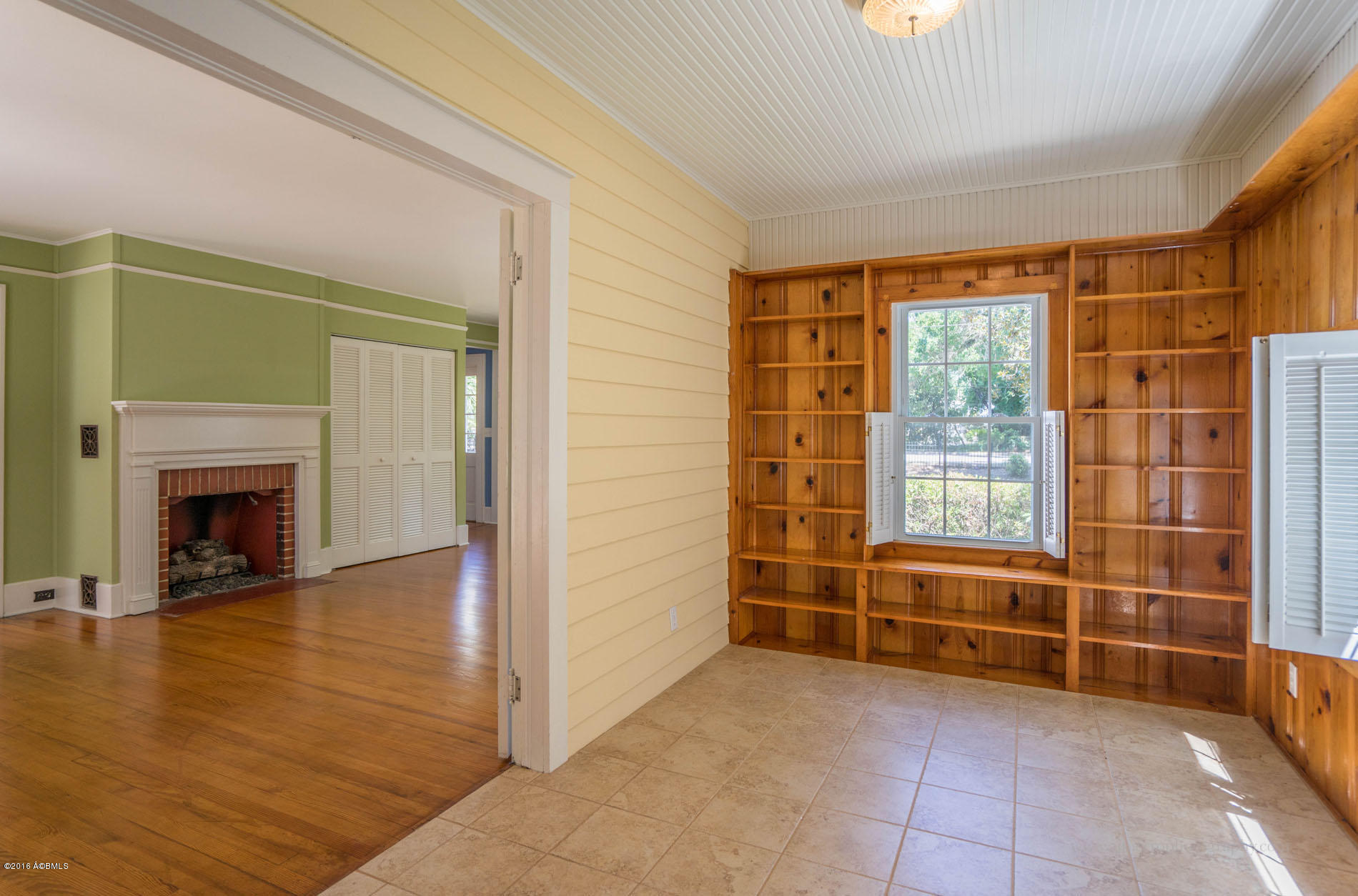 844 Ribaut Road Beaufort, SC 29902 - Photo 28 of 38 DSC02417-1