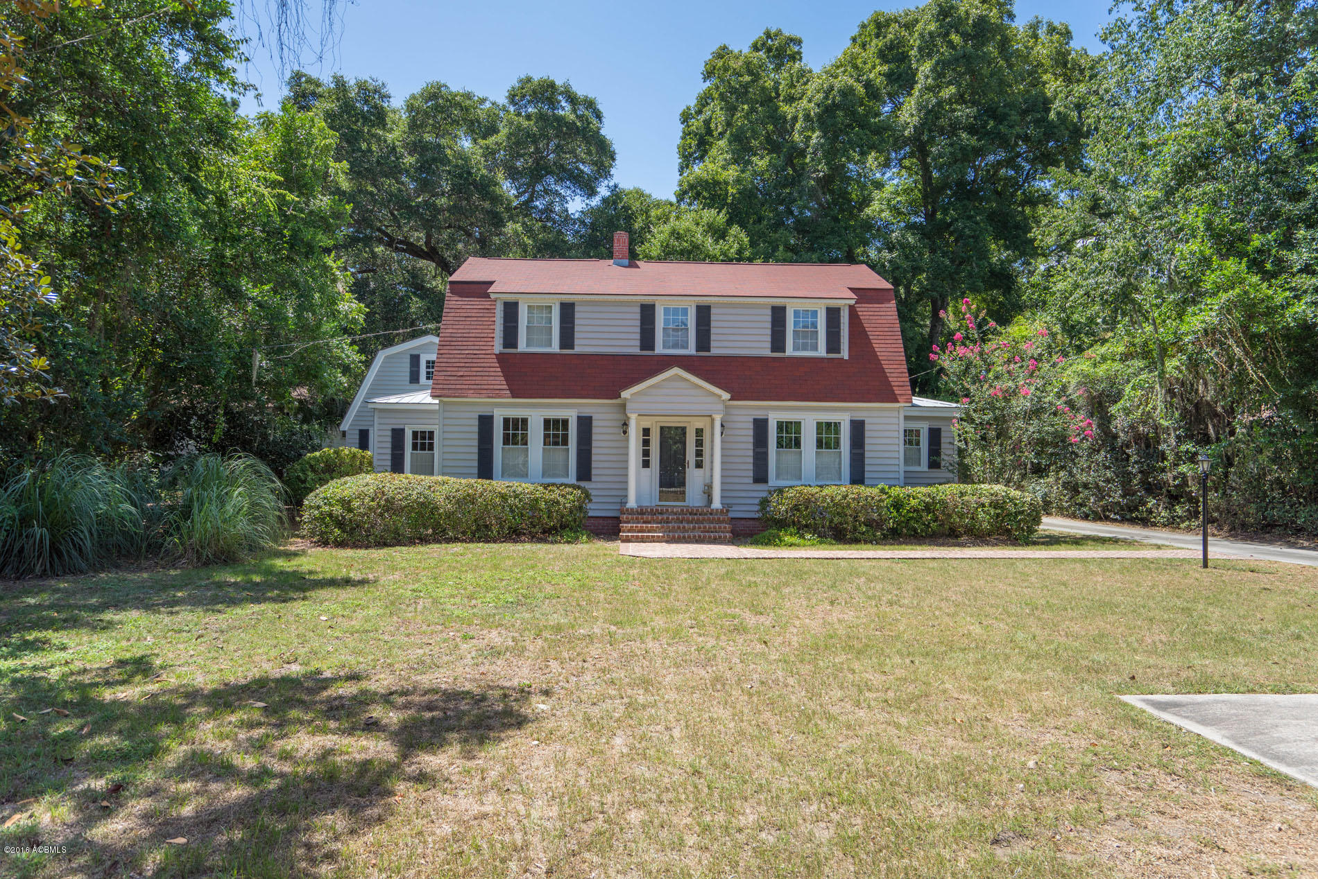 844 Ribaut Road Beaufort, SC 29902 - Photo 38 of 38 DSC02371-1