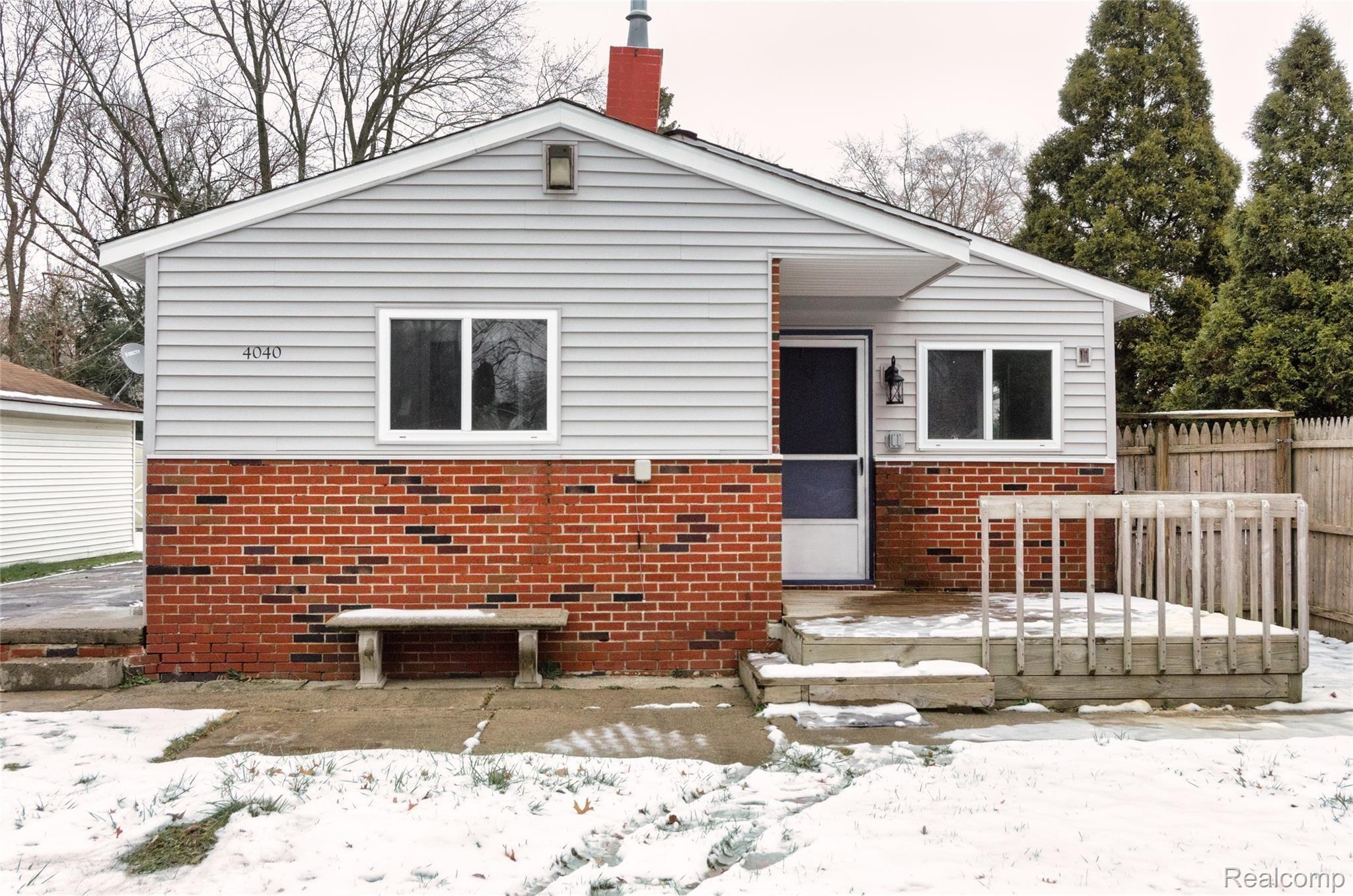 4040 Gleason Road Waterford, MI 48329 - Photo 1 of 31 4040 Gleason-25.jpg