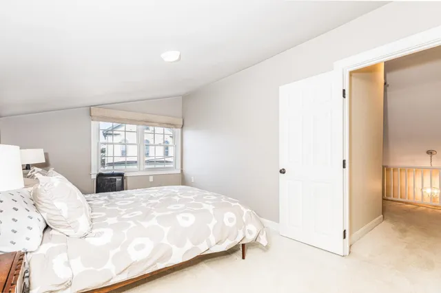 $4,300 | 279 Marcy Street, Unit 3, Portsmouth, NH 03801