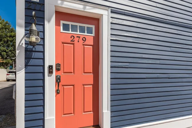 $4,300 | 279 Marcy Street, Unit 3, Portsmouth, NH 03801