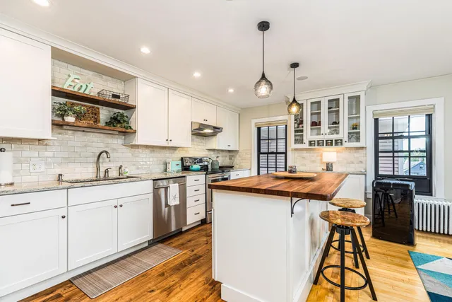 $4,300 | 279 Marcy Street, Unit 3, Portsmouth, NH 03801