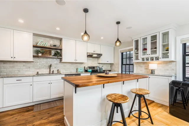 $4,300 | 279 Marcy Street, Unit 3, Portsmouth, NH 03801