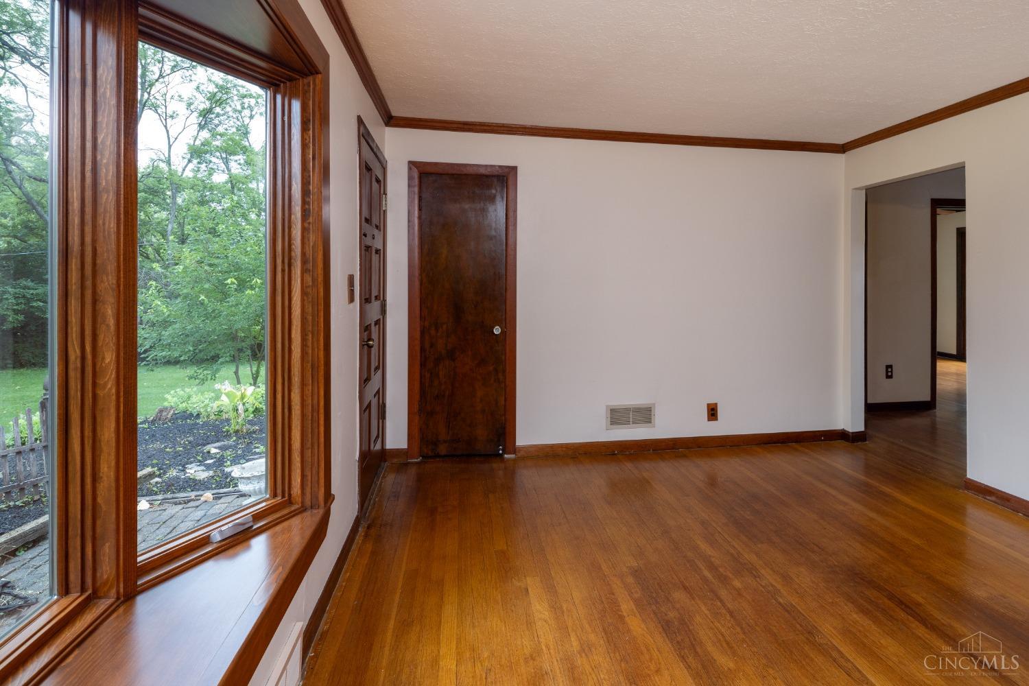 5920 Ross Road Fairfield, OH 45014 - Photo 13 of 33 Gallery Image 13