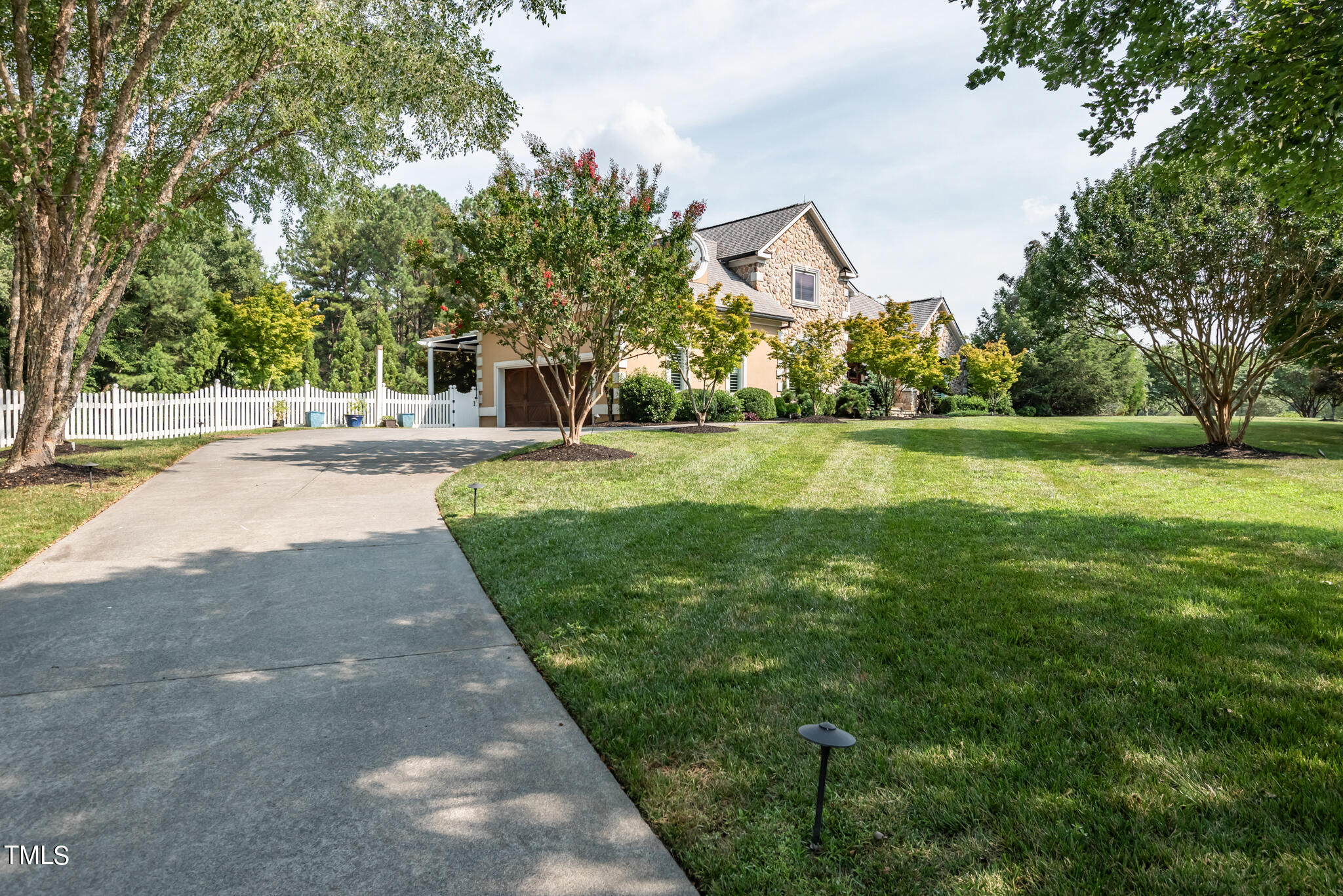 1936 Amethyst Ridge Road Raleigh, NC 27604 - Photo 73 of 74 a view of a volley ball court