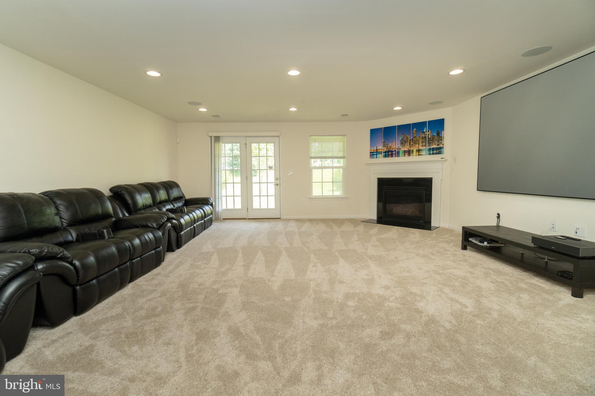 117 Old Cedarbrook Road, Unit 24 Wyncote, PA 19095 - Photo 4 of 35 Gallery Image 4