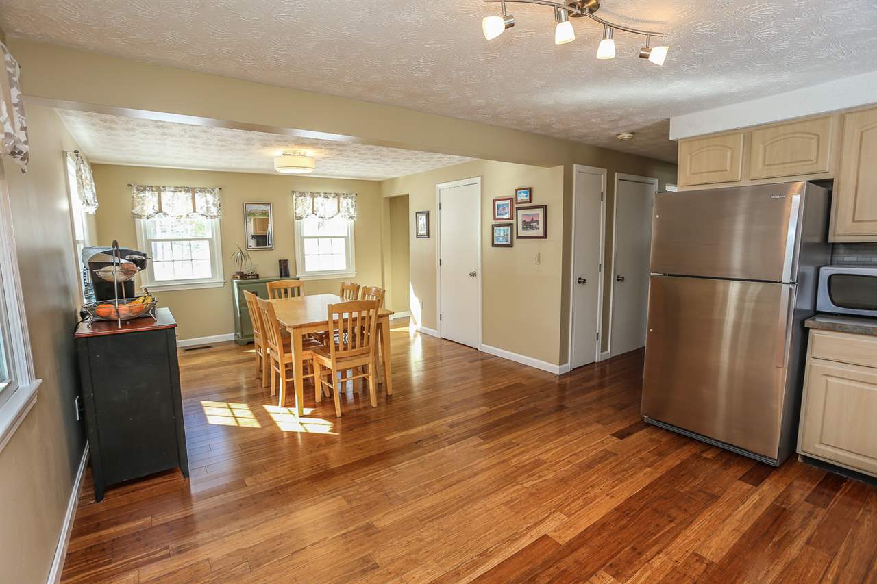 78 Old Derry Road Londonderry, NH 03053 - Photo 6 of 32
