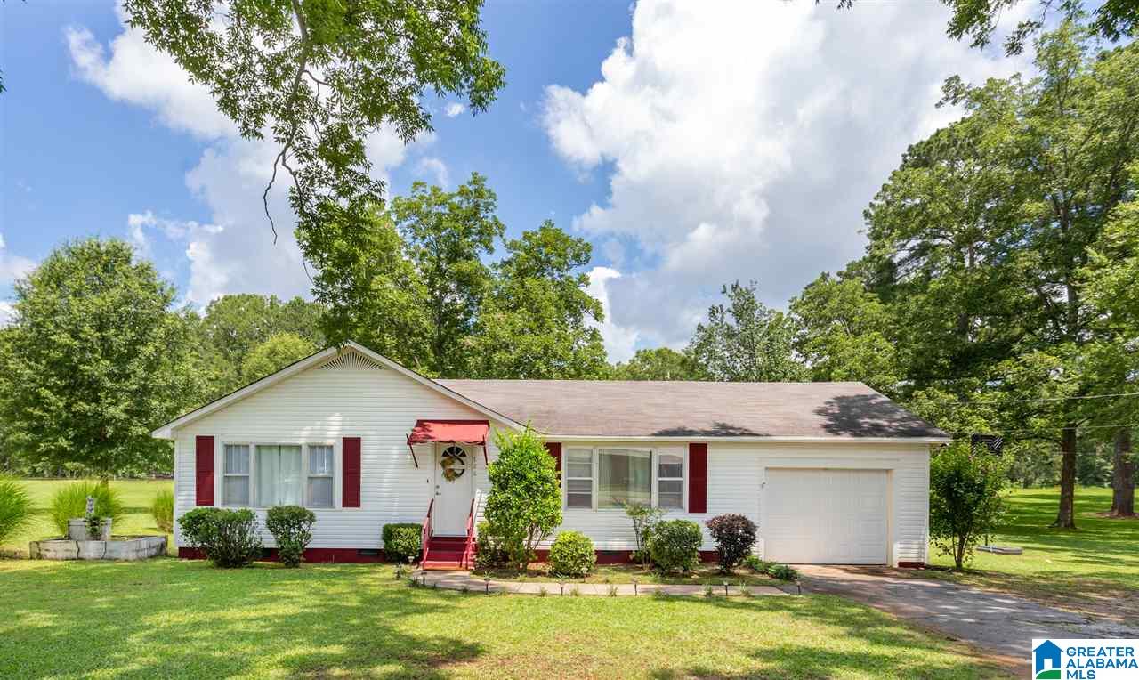 726 Riverside Drive Gadsden, AL 35903 - Photo 1 of 36