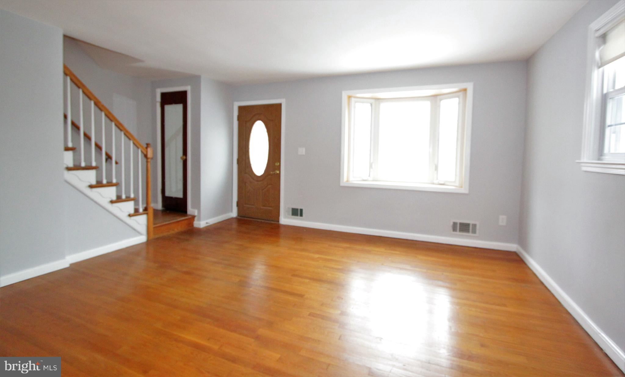114 Garden Ridge Road Catonsville, MD 21228 - Photo 15 of 36