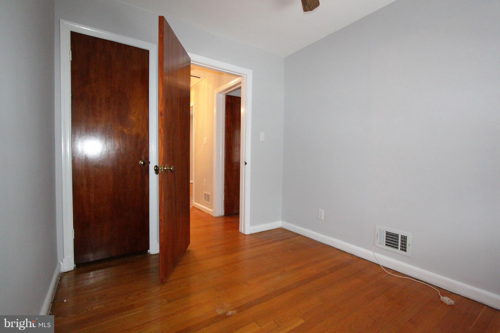 114 Garden Ridge Road Catonsville, MD 21228 - Photo 34 of 36