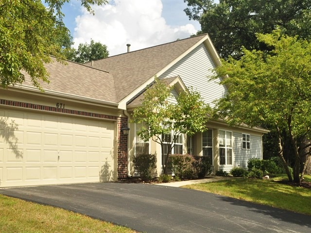 671 Bent Ridge Lane, Unit 671 Elgin, IL 60120 - Photo 1 of 17