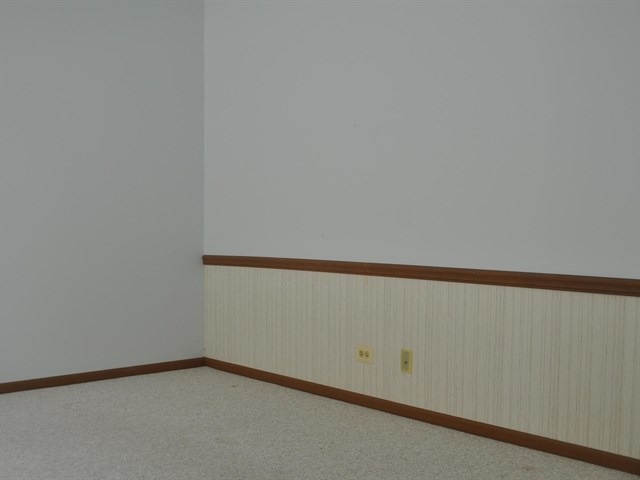 671 Bent Ridge Lane, Unit 671 Elgin, IL 60120 - Photo 12 of 17