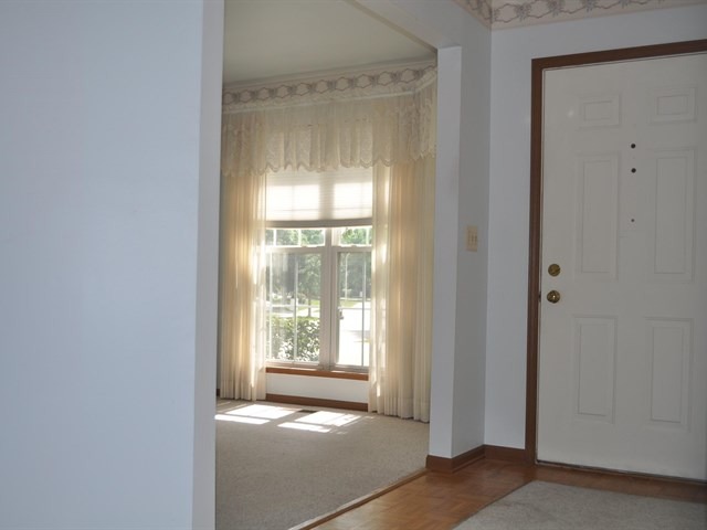 671 Bent Ridge Lane, Unit 671 Elgin, IL 60120 - Photo 2 of 17