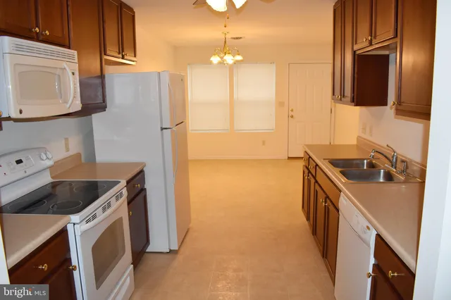 $1,295 | 2725 Roosevelt Drive, Chambersburg, PA 17201