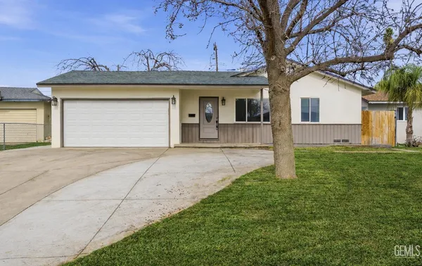 $300,000 | Undisclosed Address, Bakersfield, CA 93304