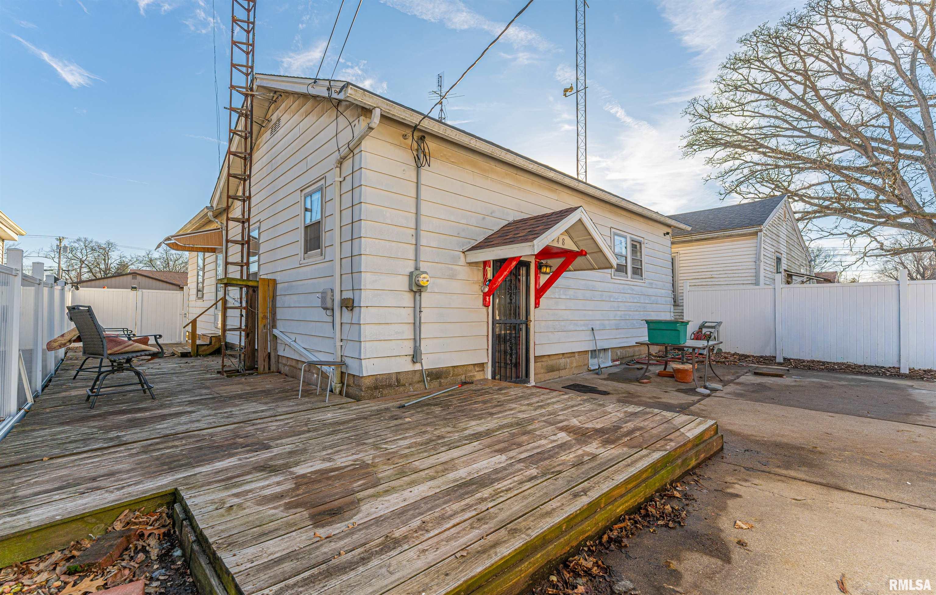 348 5th Street Lincoln, IL 62656 - Photo 21 of 25