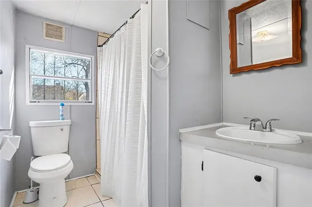 $220,000 | 112 Skyland Drive East, Locust Grove, GA 30248