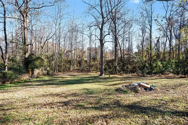 $220,000 | 112 Skyland Drive East, Locust Grove, GA 30248