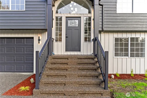 $620,000 | 16805 123rd Ave Court East, Puyallup, WA 98374