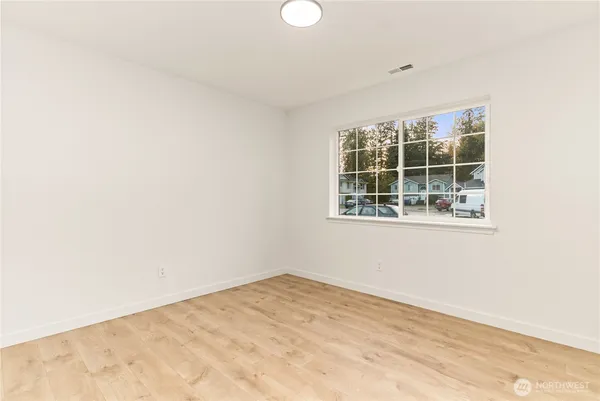 $620,000 | 16805 123rd Ave Court East, Puyallup, WA 98374