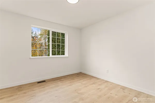 $620,000 | 16805 123rd Ave Court East, Puyallup, WA 98374