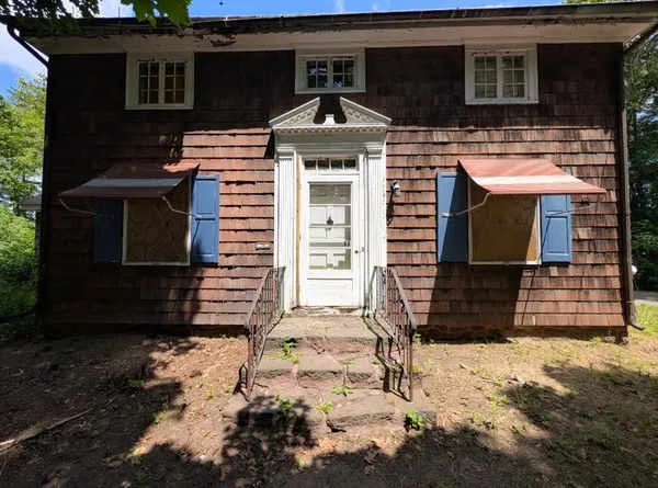 $400,000 | 46 Turners Falls Road, Greenfield, MA 01301