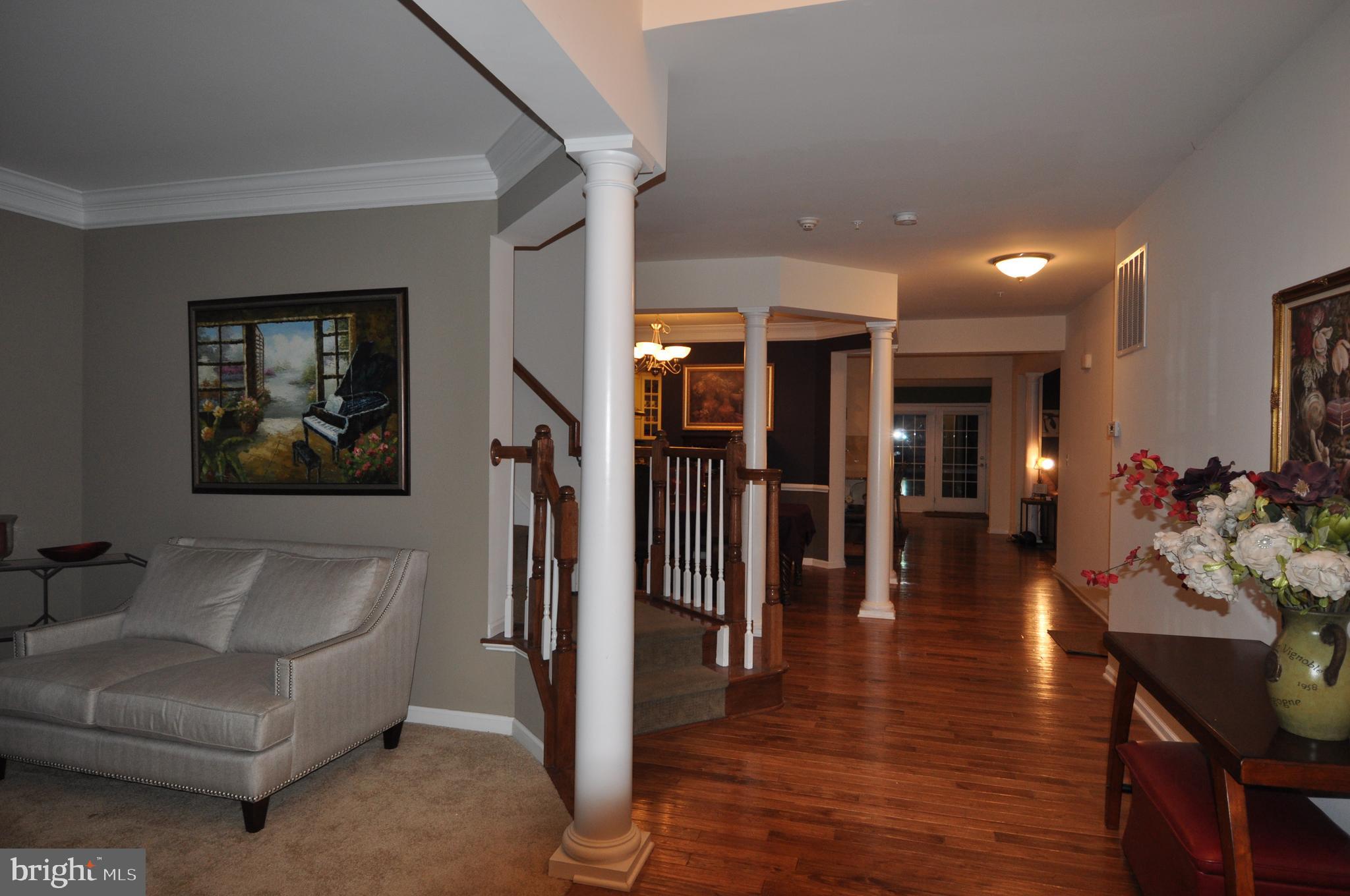 4002 Bridle Ridge Road Upper Marlboro, MD 20772 - Photo 8 of 38 Foyer