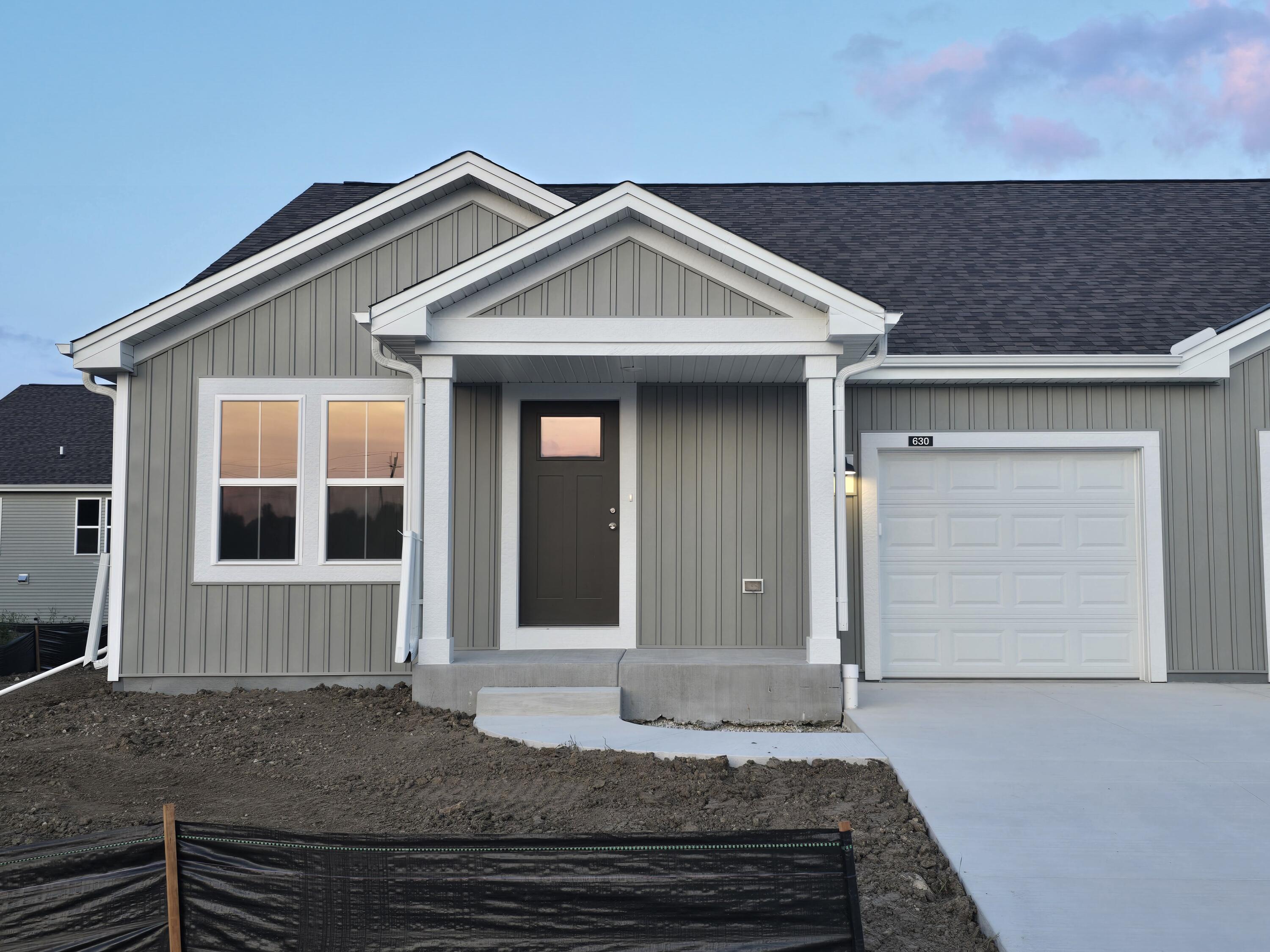 630 Harvest Road Hartford, WI 53027 - Photo 1 of 12 630 Harvest Ln