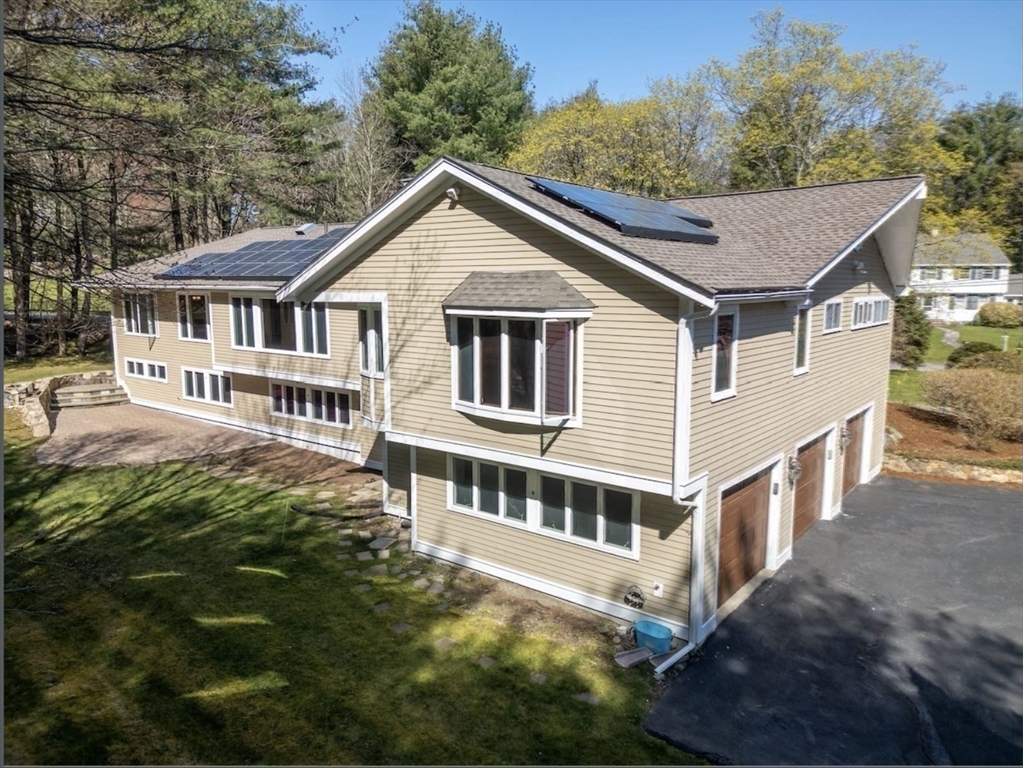 47 Bakers Hill Road Weston, MA 02493 - Photo 17 of 26 Gallery Image 17