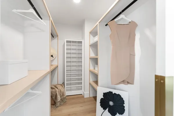 a view of walk in closet