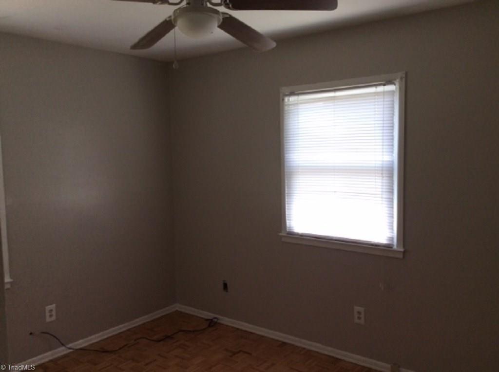 512 Pendleton Court High Point, NC 27260 - Photo 7 of 12 Gallery Image 7