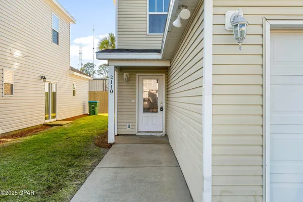 $2,000 | 2110 Sterling Cove Boulevard, Panama City, FL 32408